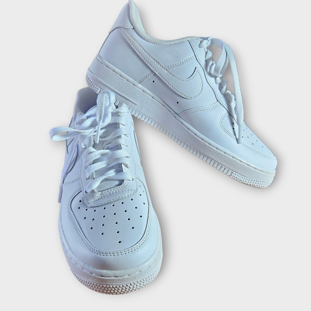 Nike Air Force 1 Low White Leather Womens Size 8 DD8959 100 Sneakers